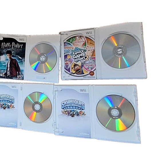 Wii Games Lot Of 6 Bundle with books - Picture 6 of 6